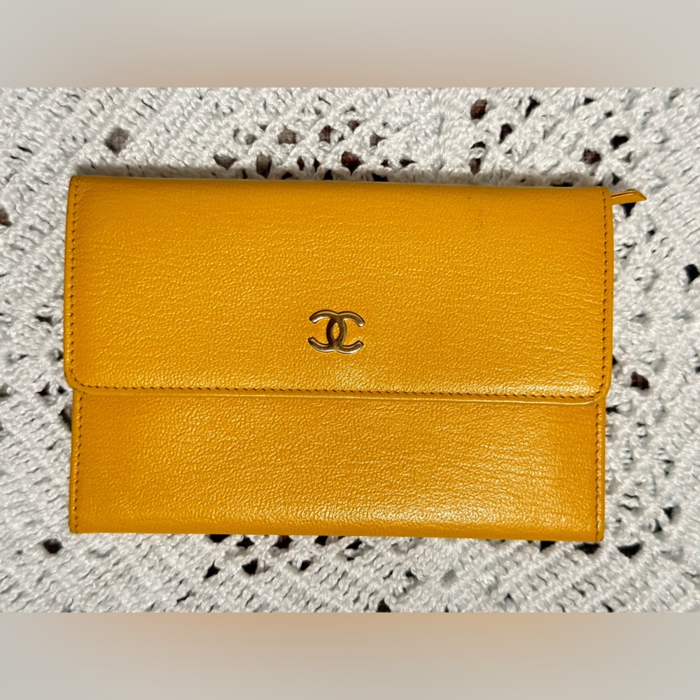 Authentic vintage Yellow Chanel wallet